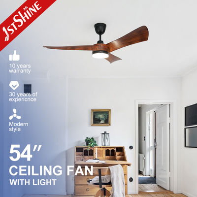 ซื้อ ลมเพดาน LED สีไม้ 54 นิ้ว 3 ใบพลาสติก พร้อมรีโมทคอนโทรล การผลิตออนไลน์