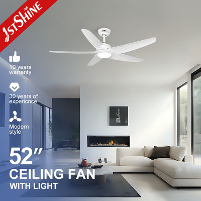 ซื้อ พัดลมเพดานสีขาวด้วยแสง 5 ใบพลาสติก DC Motor ประหยัดพลังงาน การผลิตออนไลน์
