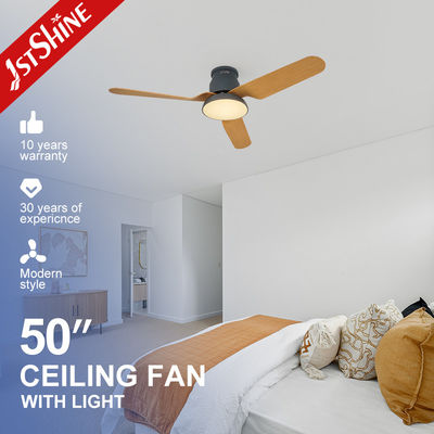 ซื้อ พัดลมเพดาน LED 3 สีแบบหรี่แสงได้ พร้อมใบพัดขนาด 50 นิ้ว และดีไซน์ติดตั้งแบบ Flush Mount ประหยัดพลังงาน การผลิตออนไลน์