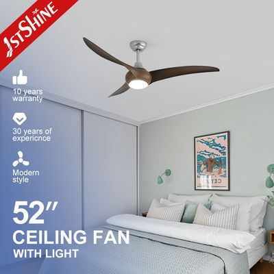 ซื้อ พัดลมเพดานพร้อมใบพัด ABS สีเงินขนาด 52 นิ้ว พร้อมไฟ LED และรีโมทคอนโทรล ดีไซน์แฟนซี การผลิตออนไลน์