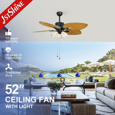 ซื้อ พัดลมเพดานขนาด 52 นิ้ว พร้อมไฟ ใบพัด ABS สวิตช์แบบดึง โครงมอเตอร์ AC ได้รับมาตรฐาน CE RoHS การผลิตออนไลน์