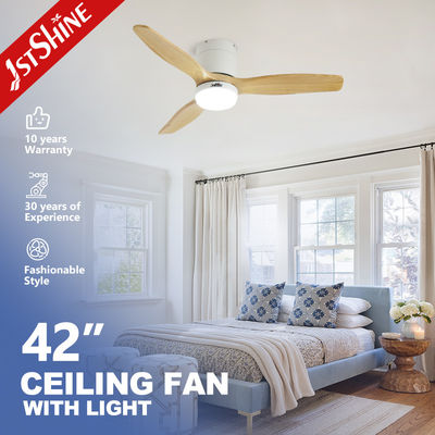 ซื้อ พัดลมเพดาน LED พร้อมรีโมทคอนโทรล ขนาด 42 นิ้ว ลมธรรมชาติ พร้อมใบพัดไม้ หลากสี/OEM การผลิตออนไลน์