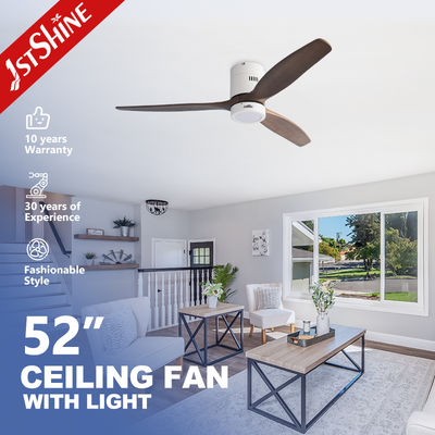 ซื้อ 52 Inches Flush Mount LED Ceiling Fan With Light For Hotel การผลิตออนไลน์