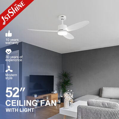พัดลมเพดาน LED ขนาด 52 นิ้ว ปรับความเงาได้ พร้อมมอเตอร์ DC และแสง LED 3 สีสําหรับพื้นที่ที่ทันสมัย